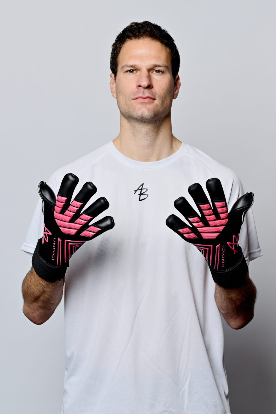 AB1 Undici 3.0 Nero Electric Pink Junior Goalkeeper Gloves