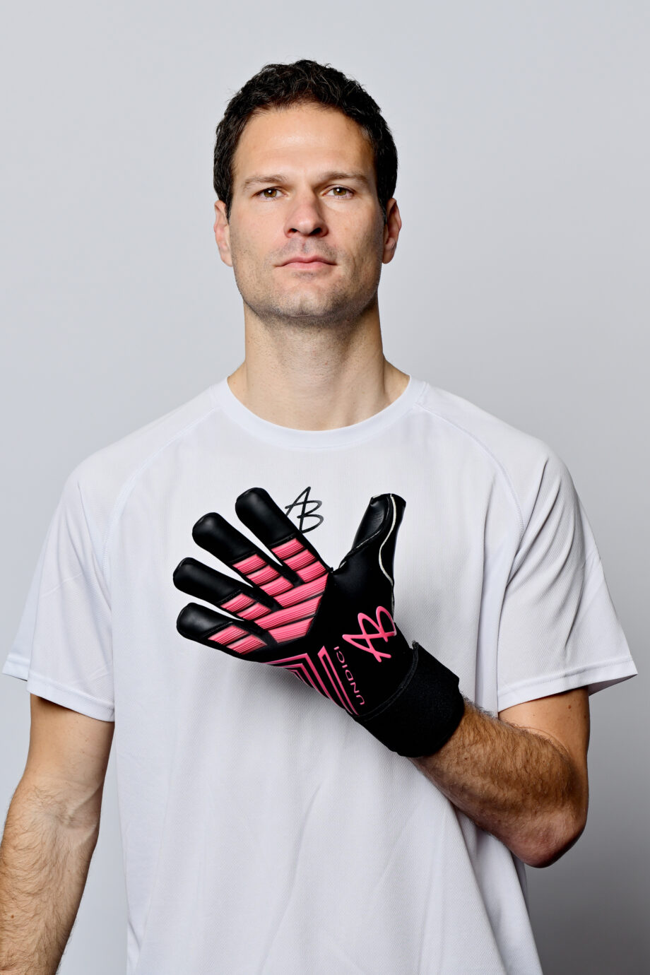 AB1 Undici 3.0 Nero Electric Pink Junior Goalkeeper Gloves